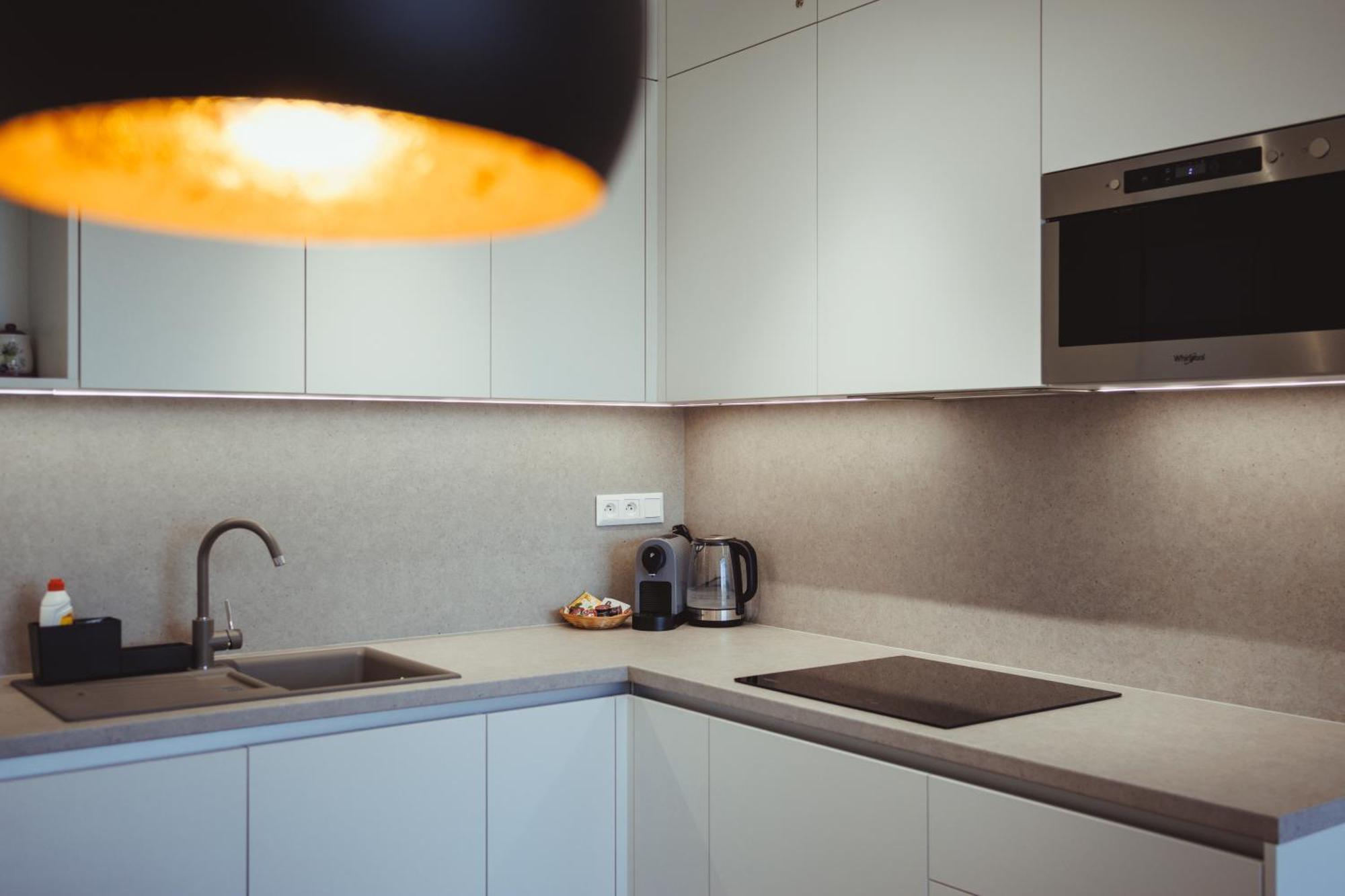 New Design - Downtown & Parking Apartament